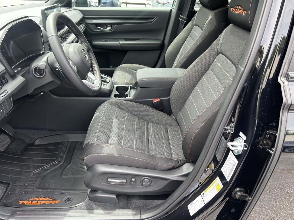 new 2026 Honda CR-V Hybrid car, priced at $38,232