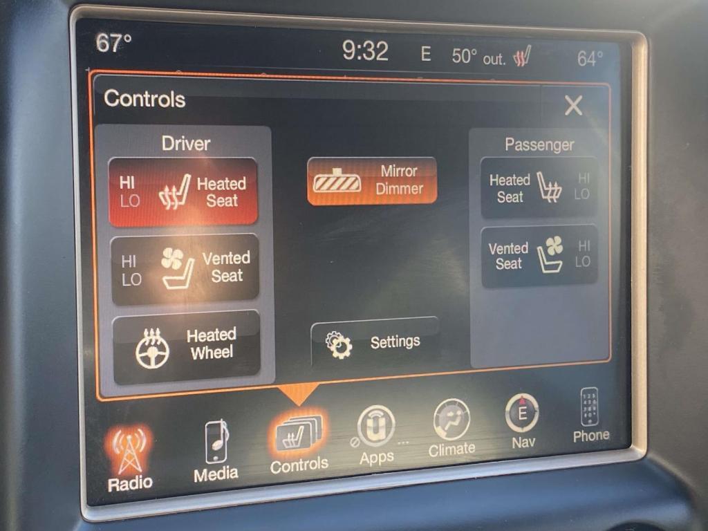 used 2015 Jeep Grand Cherokee car, priced at $13,555