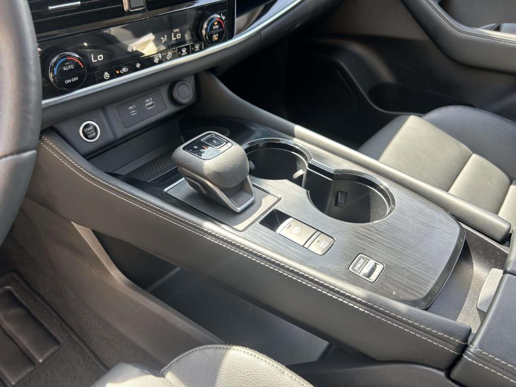 used 2023 Nissan Rogue car, priced at $23,555