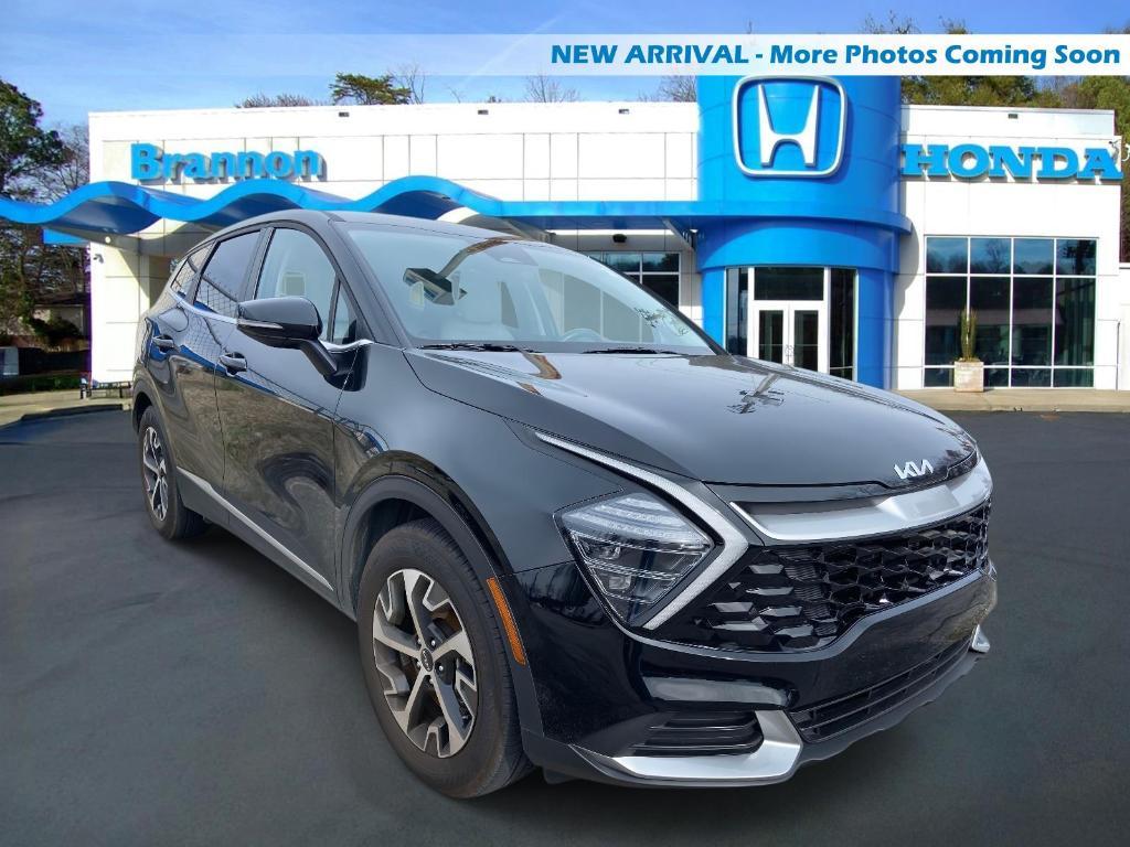 used 2025 Kia Sportage car, priced at $27,555