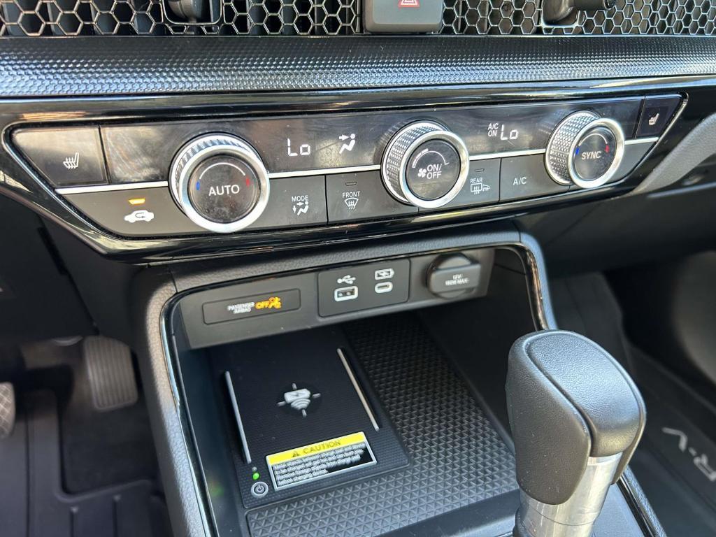 used 2024 Honda CR-V car, priced at $31,888