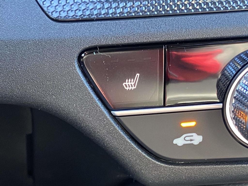 new 2026 Honda CR-V Hybrid car, priced at $38,161