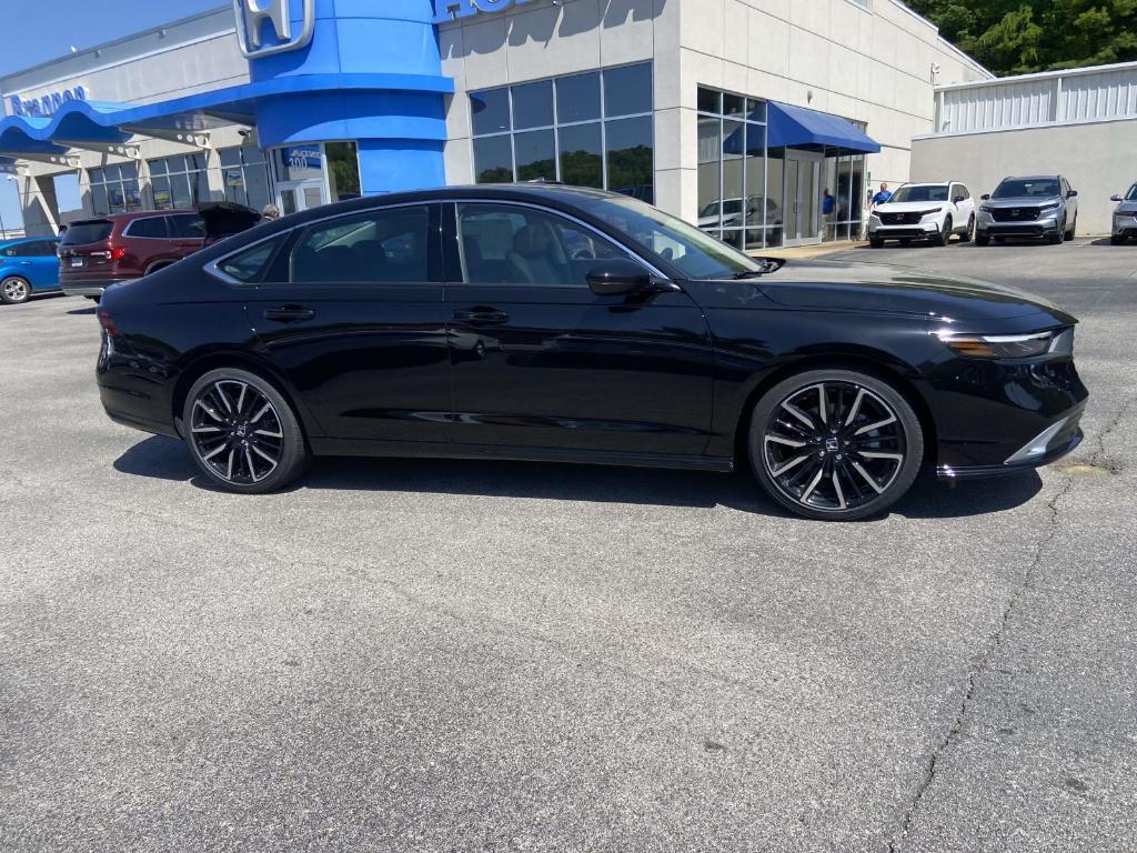 new 2026 Honda Accord Hybrid car, priced at $37,846