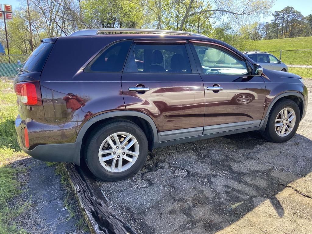 used 2014 Kia Sorento car, priced at $6,888