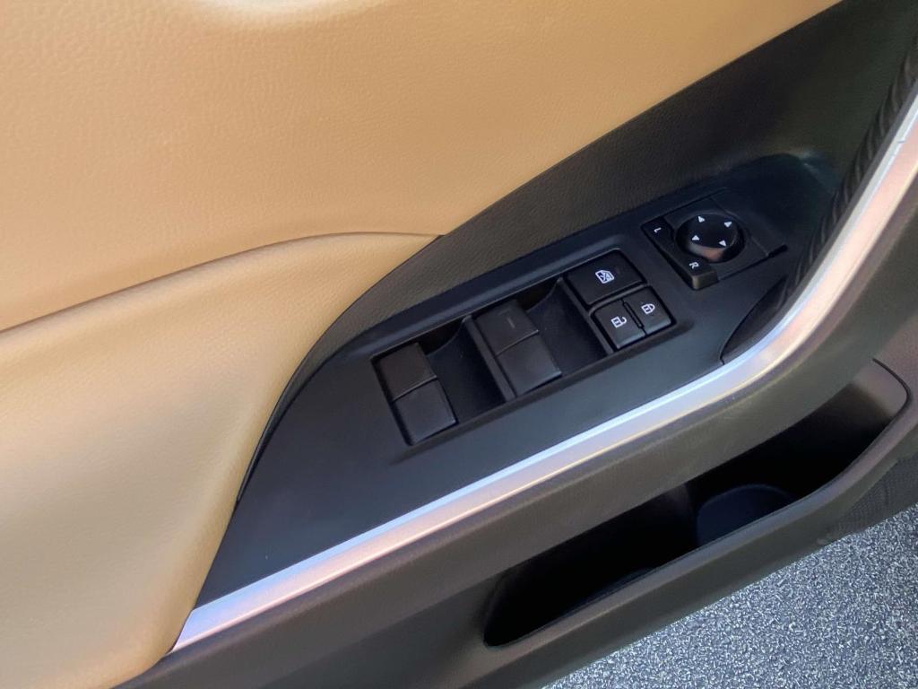 used 2021 Toyota RAV4 car, priced at $21,222