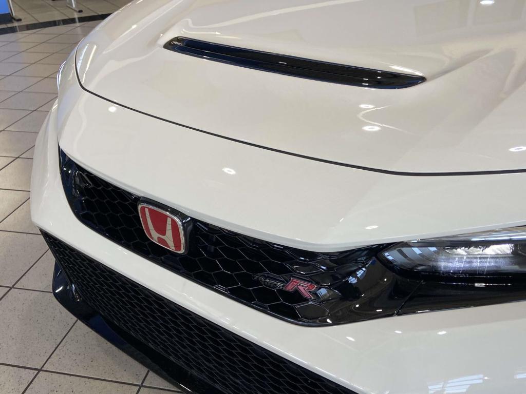 new 2025 Honda Civic Type R car
