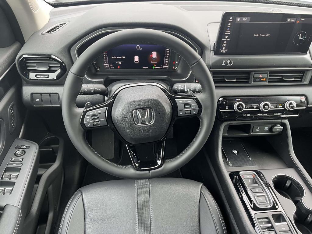 new 2026 Honda Pilot car, priced at $44,470