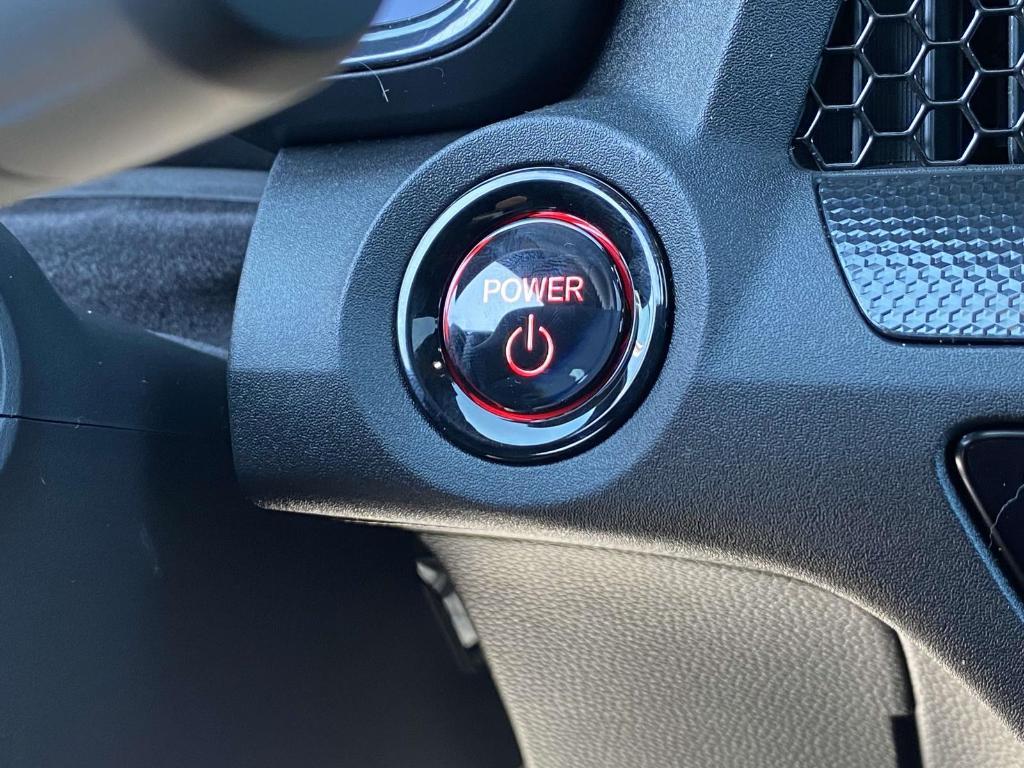 new 2026 Honda CR-V Hybrid car, priced at $38,161