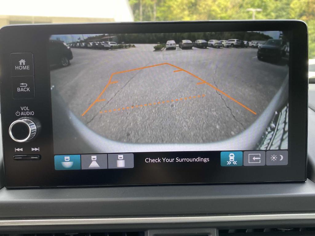 new 2025 Honda Pilot car, priced at $47,801