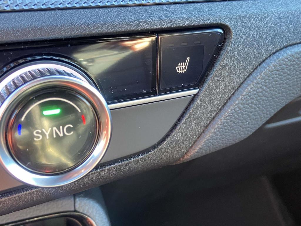 new 2026 Honda CR-V Hybrid car, priced at $38,161