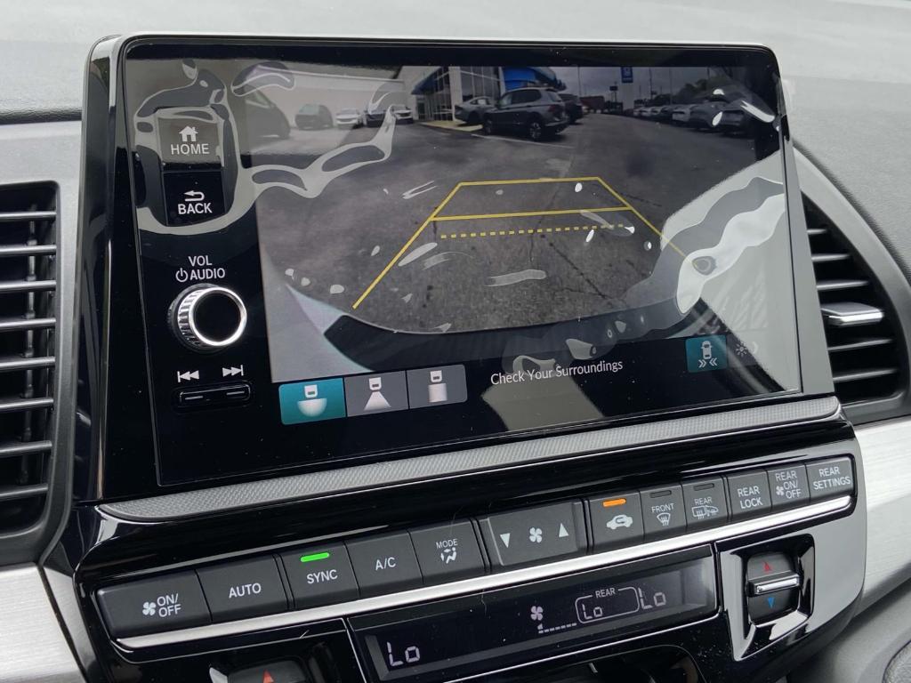 new 2026 Honda Odyssey car, priced at $43,497