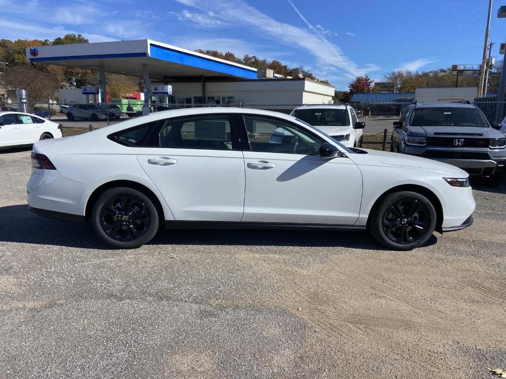 new 2025 Honda Accord car, priced at $30,750