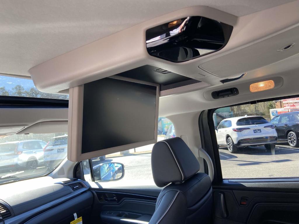 new 2026 Honda Odyssey car, priced at $49,628