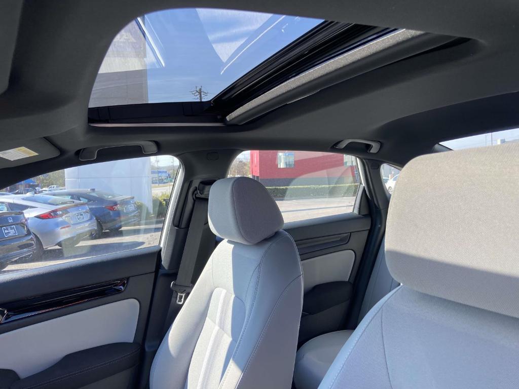 new 2026 Honda Civic Hybrid car, priced at $29,547