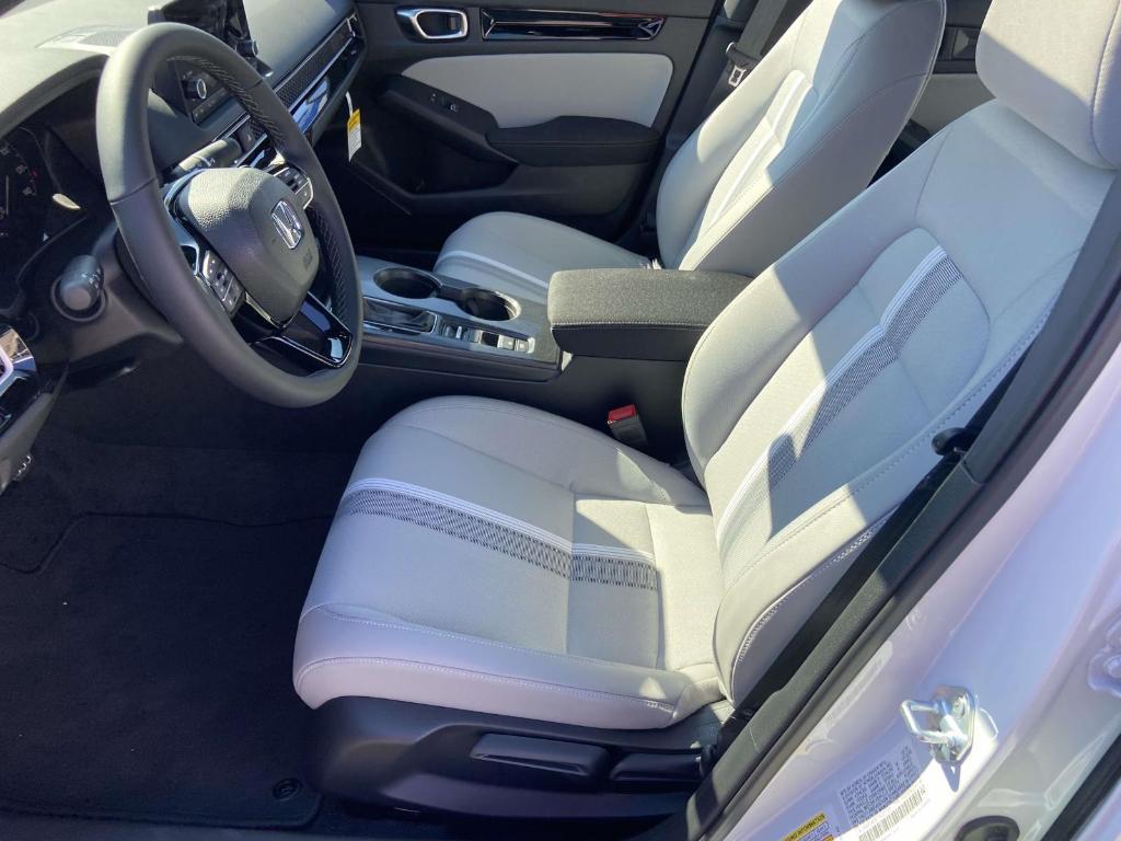 new 2026 Honda Civic Hybrid car, priced at $29,547