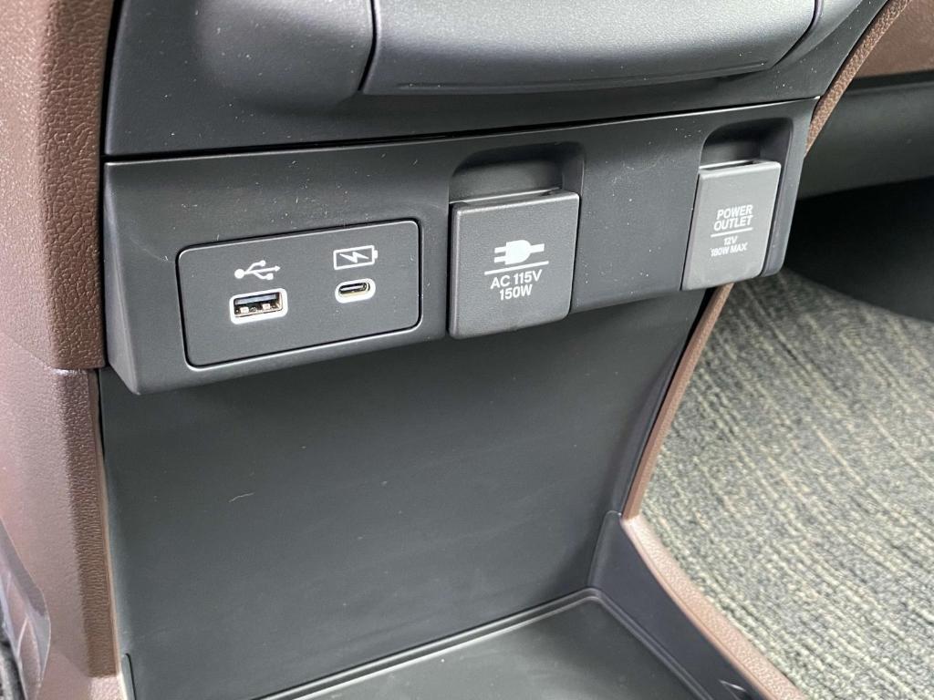 new 2026 Honda Odyssey car, priced at $50,378