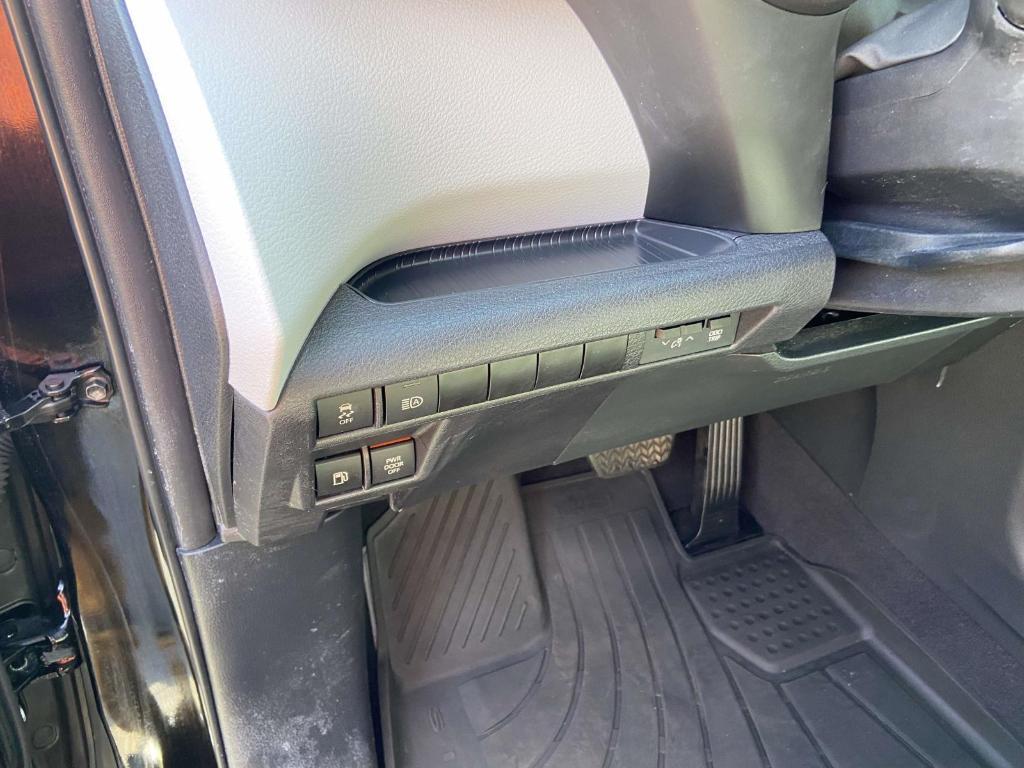 used 2025 Toyota Sienna car, priced at $42,888