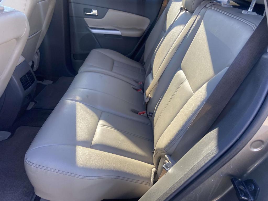 used 2013 Ford Edge car, priced at $7,000