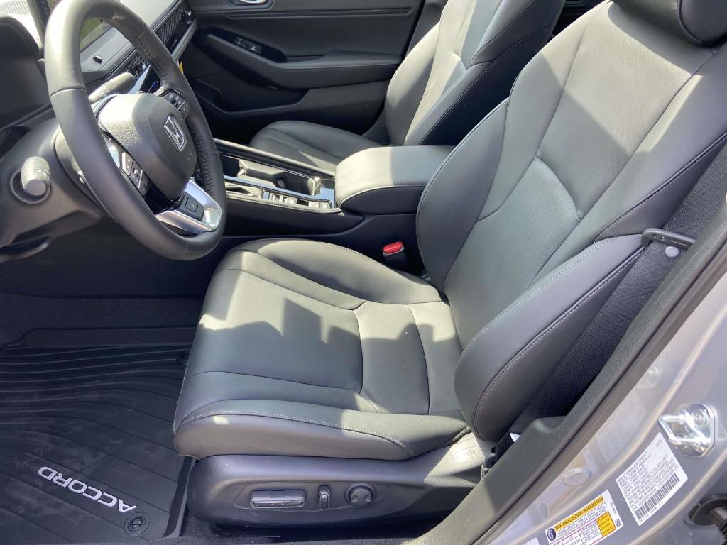 new 2026 Honda Accord Hybrid car, priced at $37,846