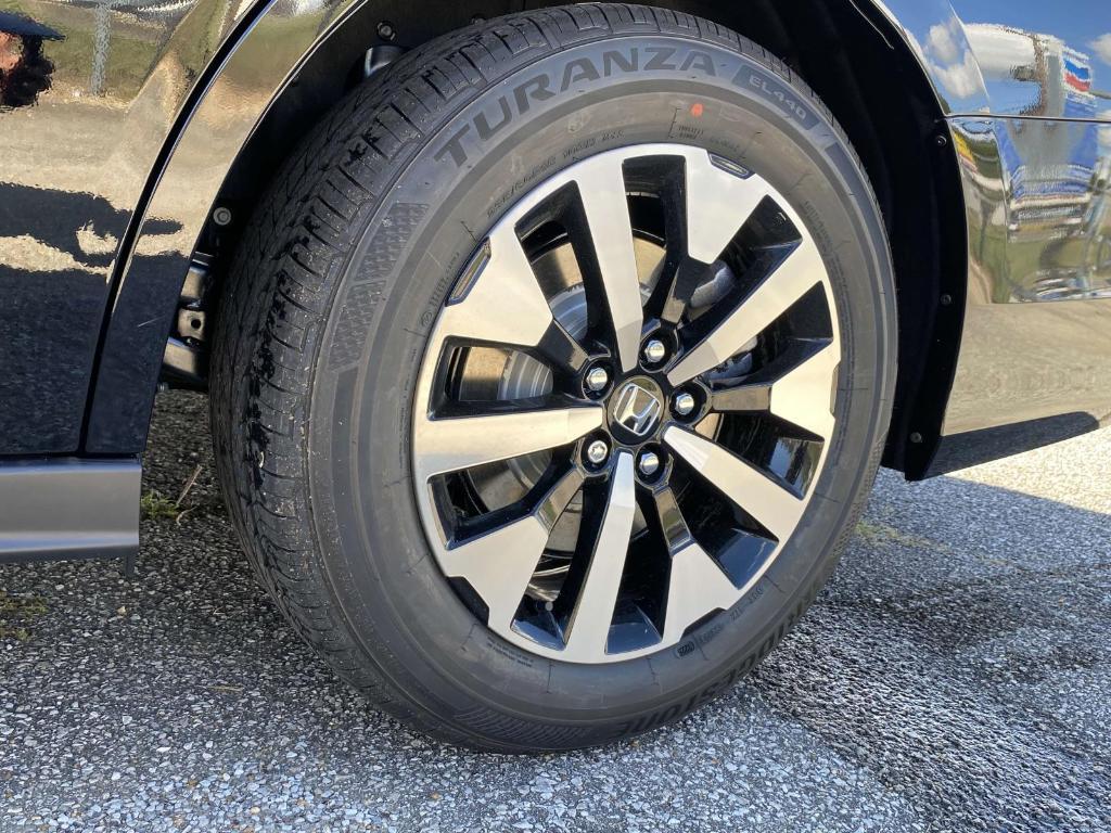 new 2026 Honda Odyssey car, priced at $42,683