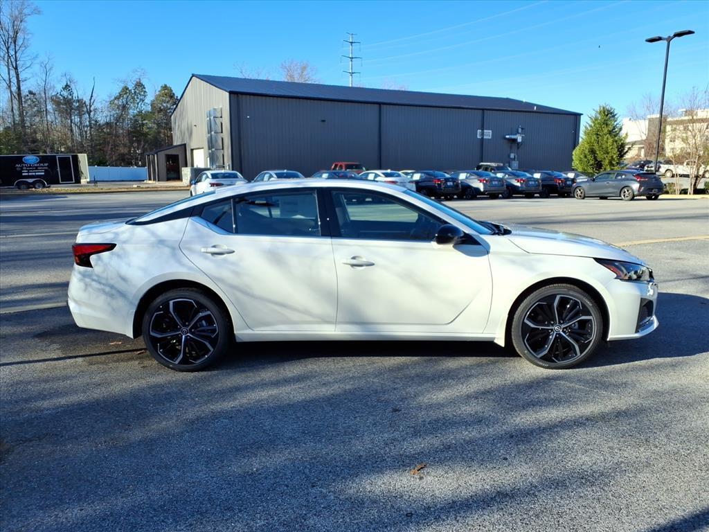 new 2025 Nissan Altima car, priced at $31,796