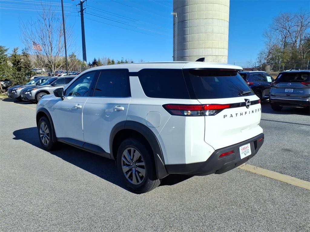 new 2025 Nissan Pathfinder car, priced at $30,281