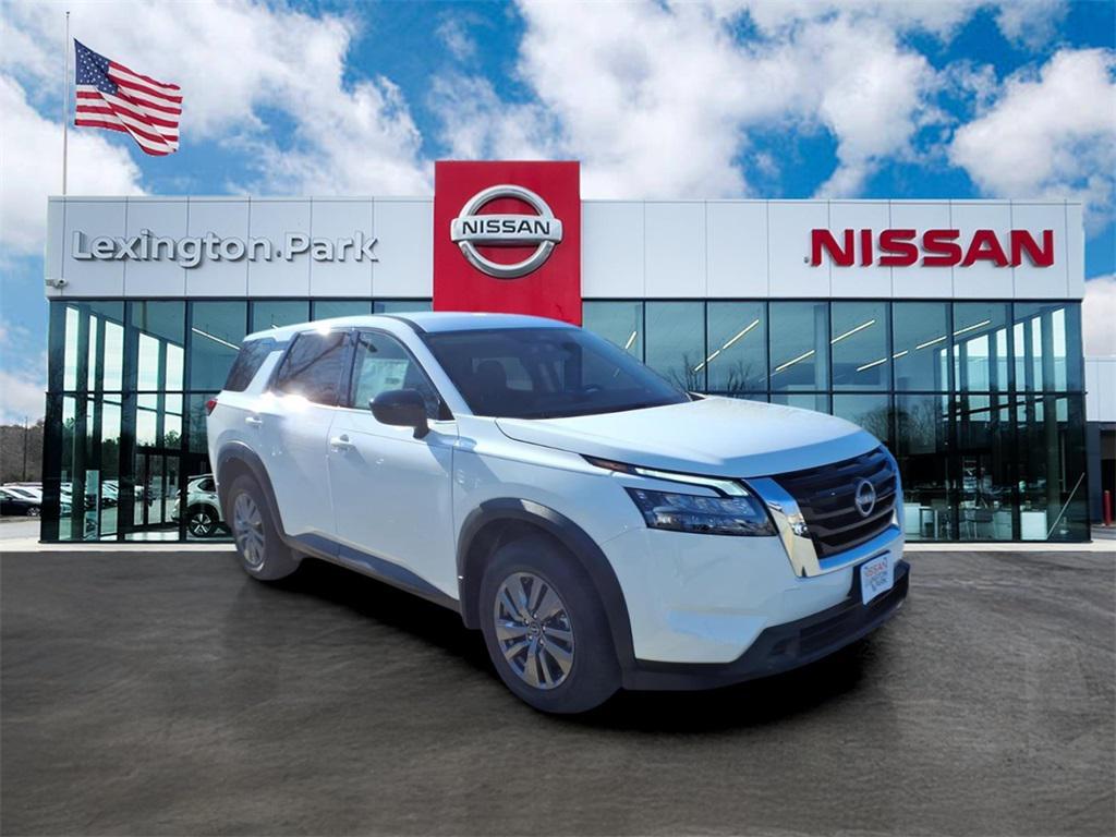 new 2025 Nissan Pathfinder car, priced at $30,281