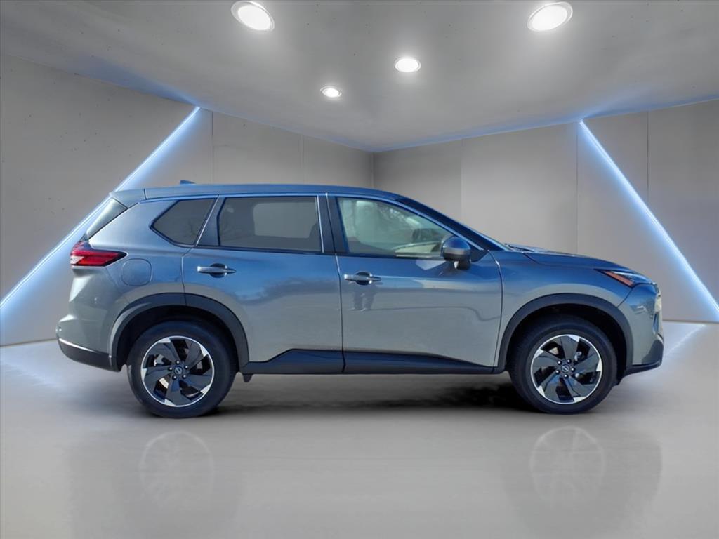 used 2024 Nissan Rogue car, priced at $21,057