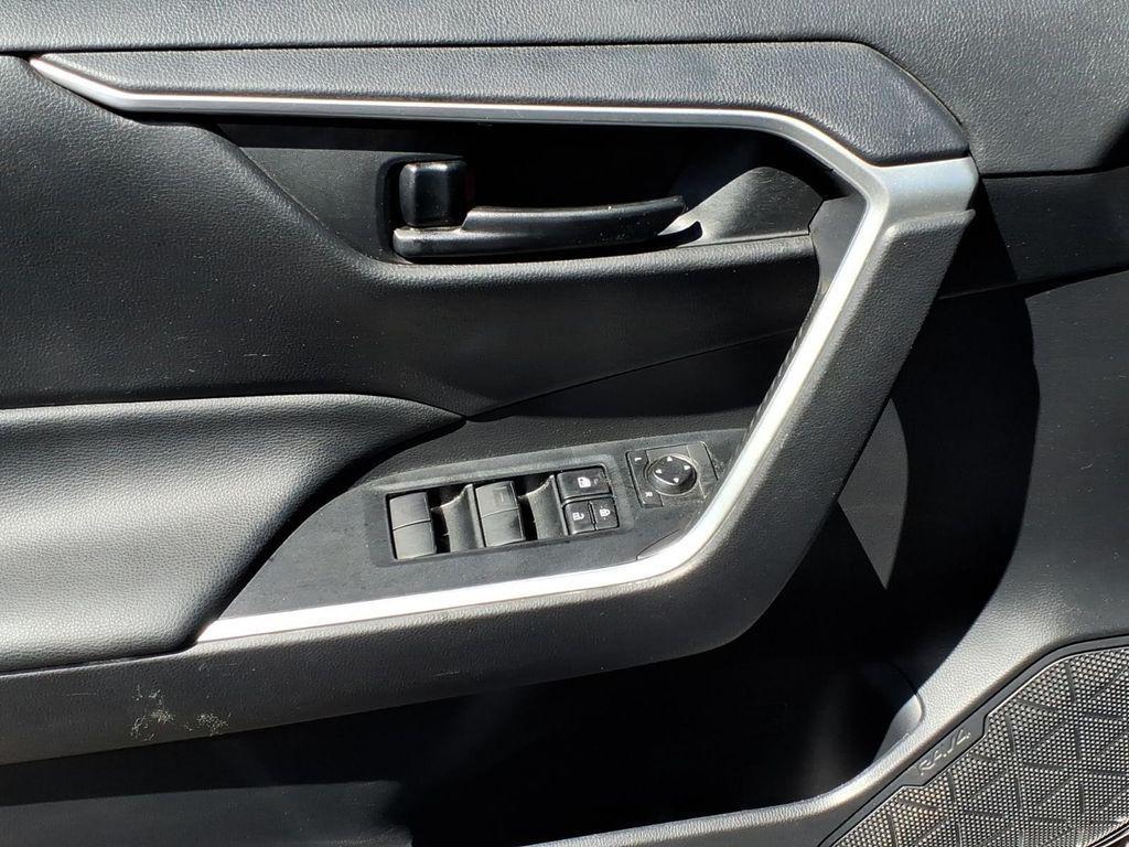 used 2021 Toyota RAV4 car, priced at $21,039