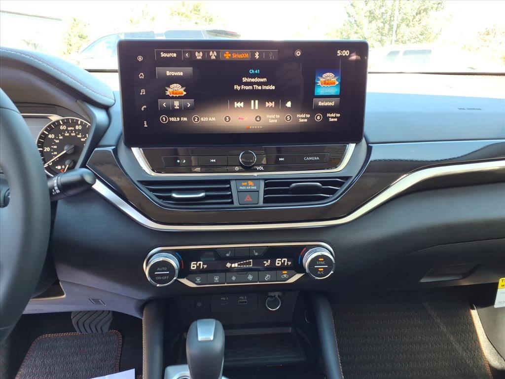 new 2025 Nissan Altima car, priced at $27,260