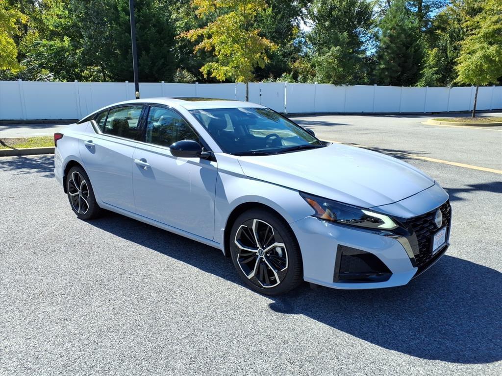 new 2025 Nissan Altima car, priced at $30,610