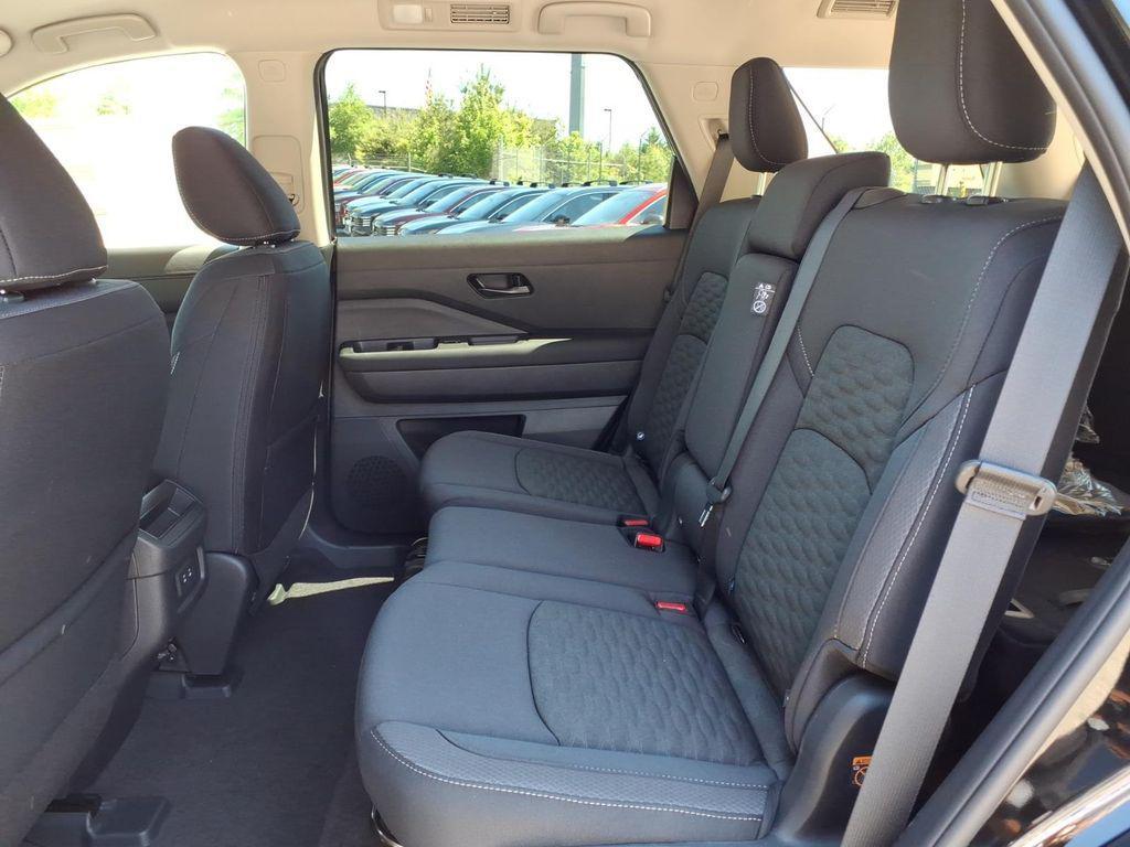 new 2026 Nissan Pathfinder car, priced at $37,705