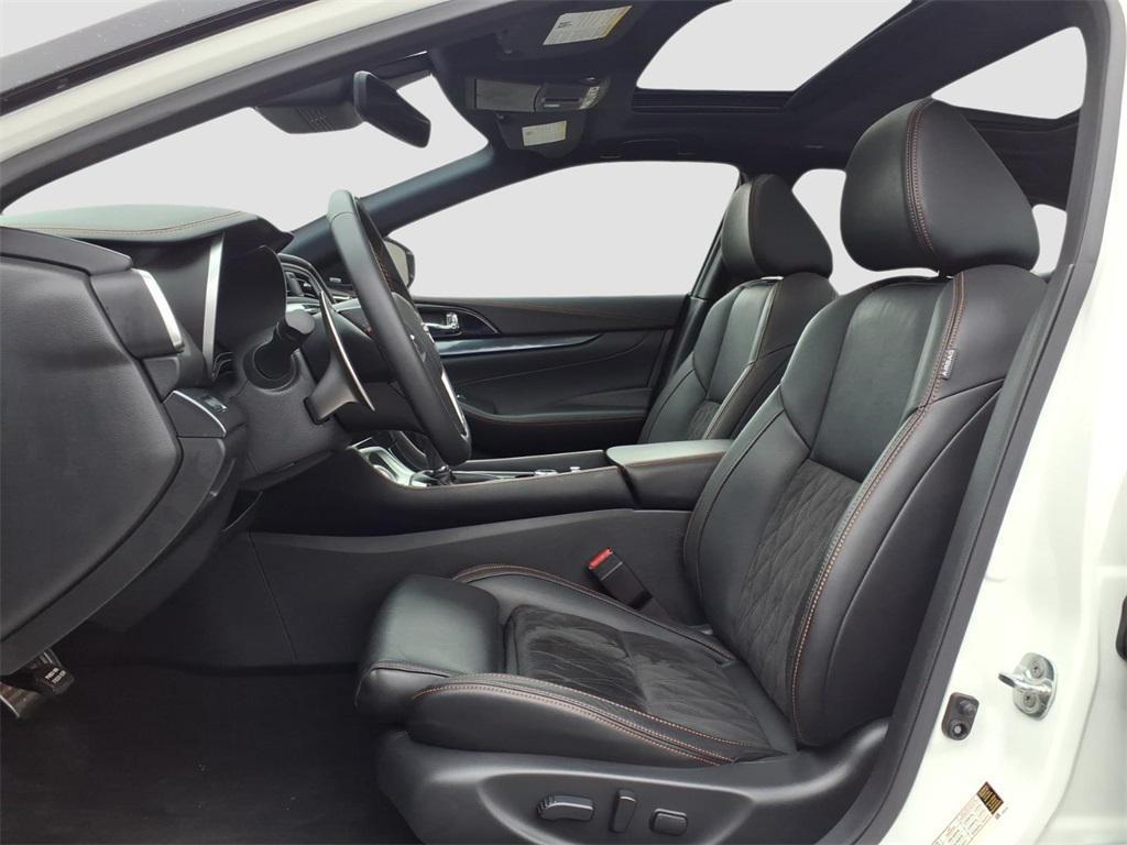 used 2023 Nissan Maxima car, priced at $32,944
