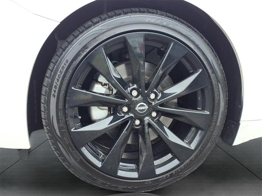 used 2023 Nissan Maxima car, priced at $32,944