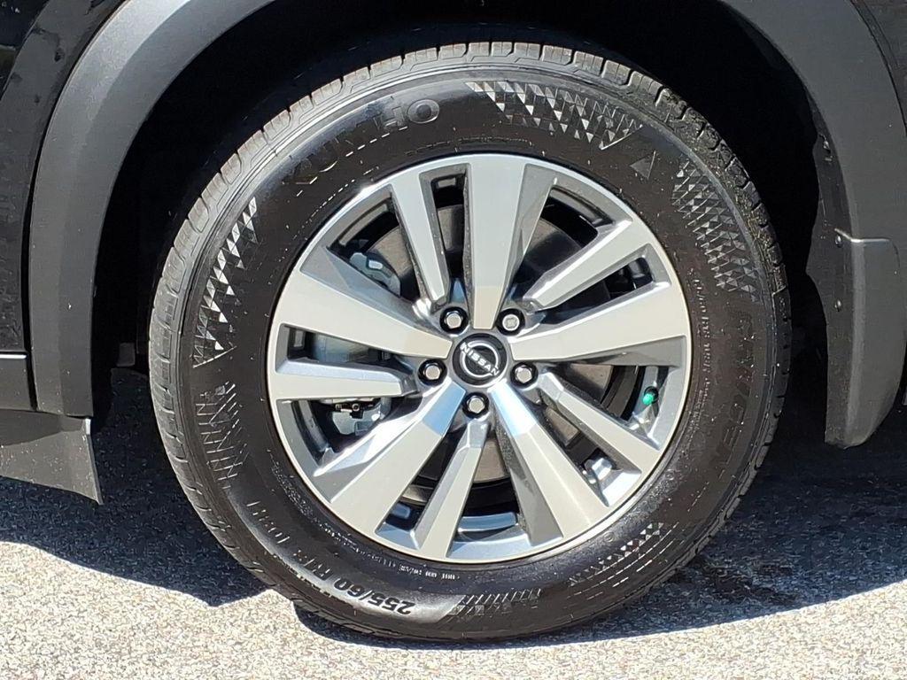 new 2026 Nissan Pathfinder car, priced at $40,918