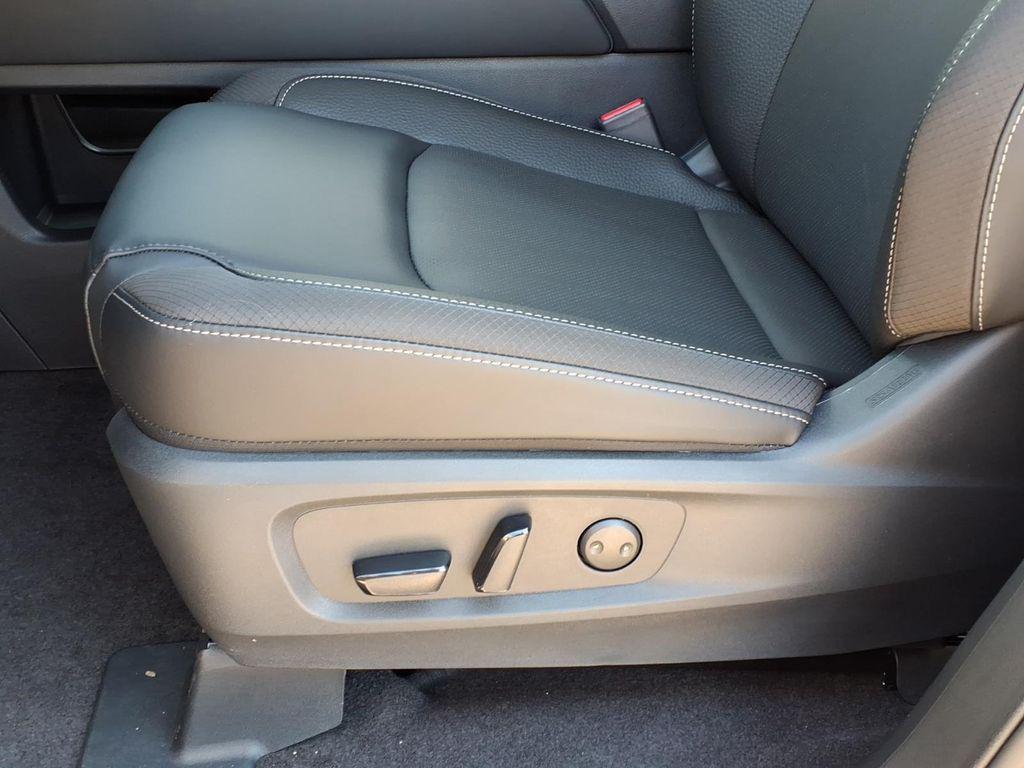 new 2026 Nissan Pathfinder car, priced at $40,918