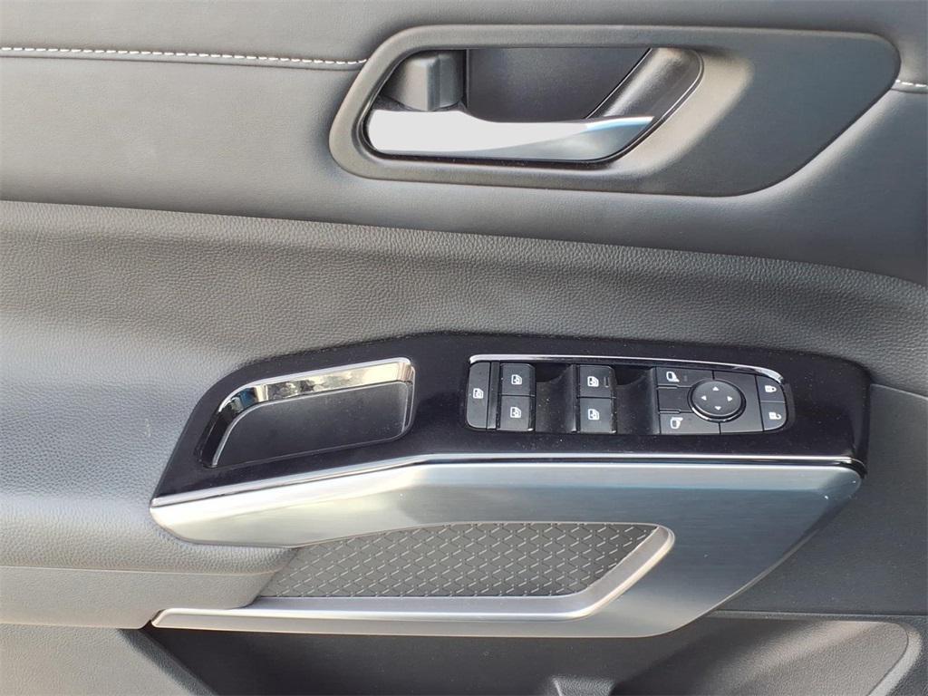 used 2023 Nissan Pathfinder car, priced at $29,801