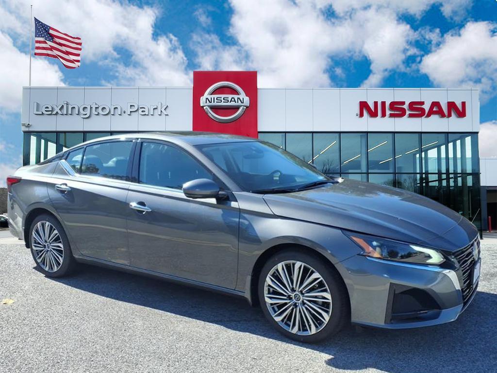new 2025 Nissan Altima car, priced at $29,797