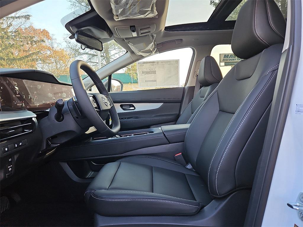 new 2025 Nissan Murano car, priced at $41,727