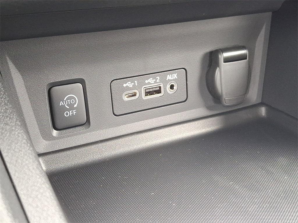 new 2025 Nissan Sentra car, priced at $20,737