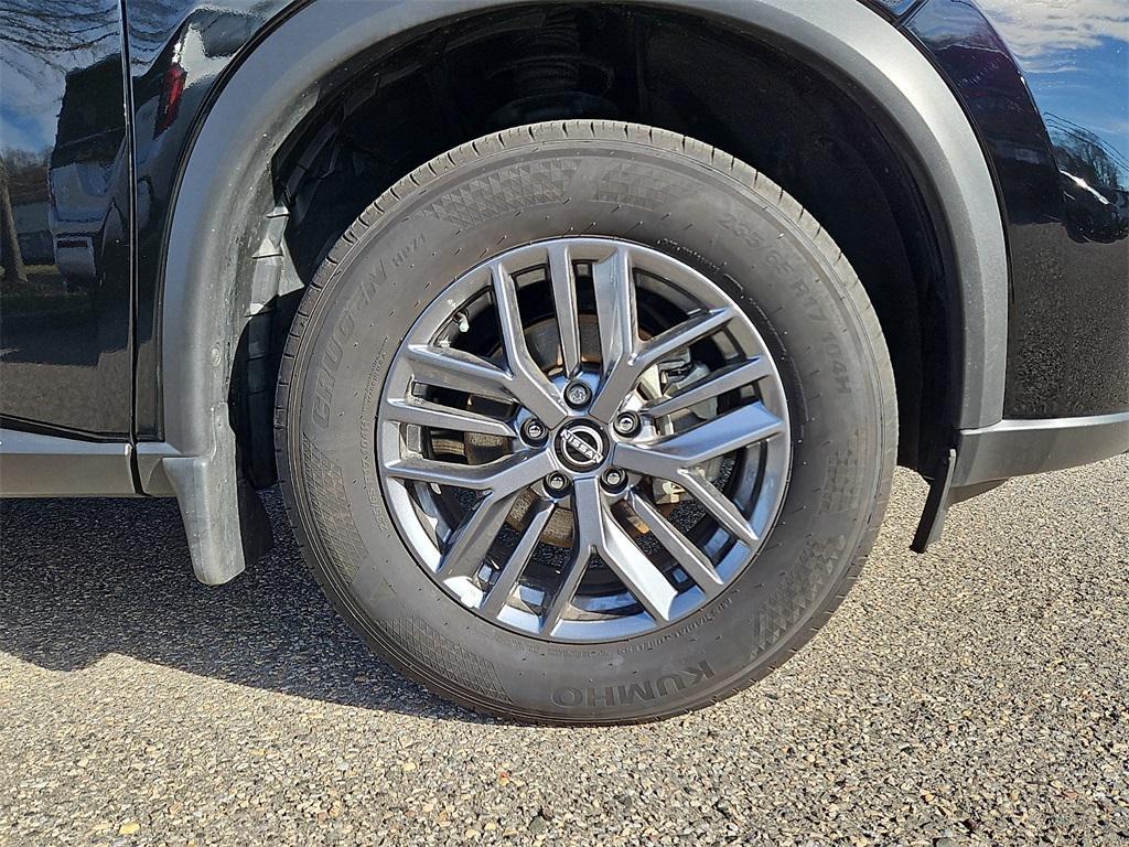 used 2025 Nissan Rogue car, priced at $24,500