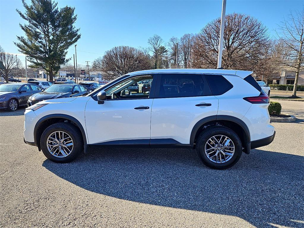 used 2025 Nissan Rogue car, priced at $24,000