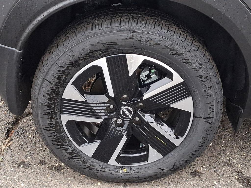 new 2026 Nissan Kicks car, priced at $25,671