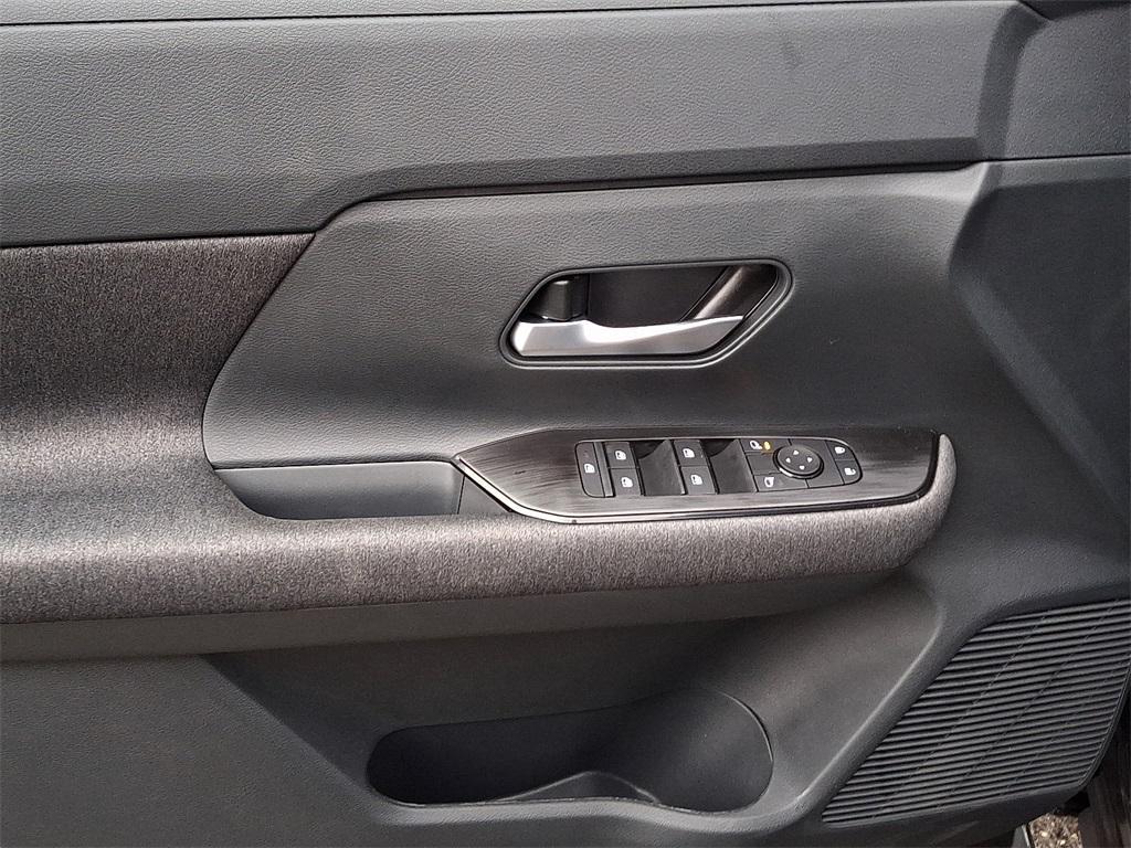 new 2026 Nissan Kicks car, priced at $25,671