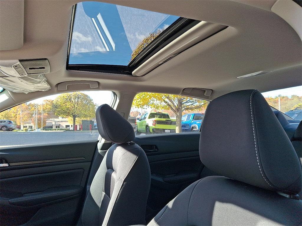 new 2025 Nissan Altima car, priced at $28,621