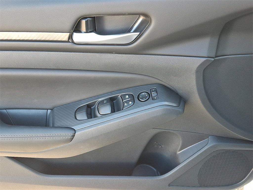 new 2025 Nissan Altima car, priced at $28,621