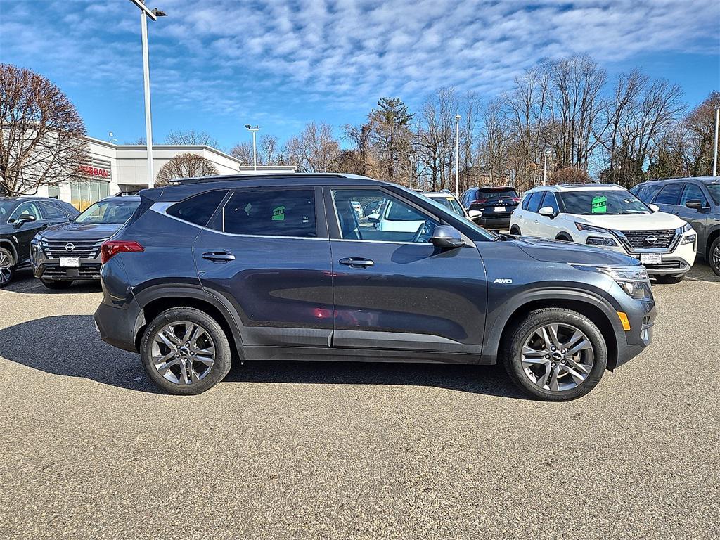 used 2022 Kia Seltos car, priced at $18,000