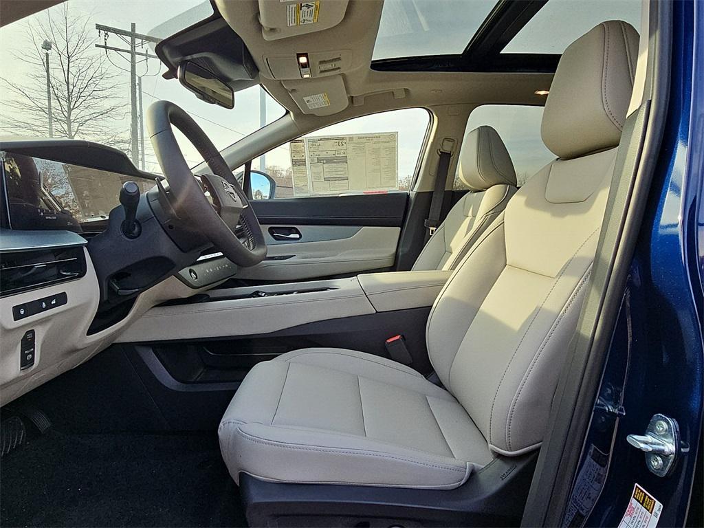 new 2025 Nissan Murano car, priced at $43,551