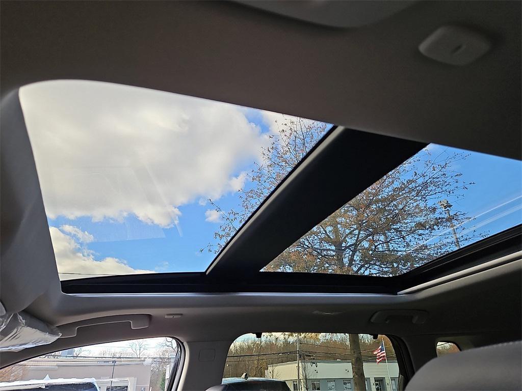 new 2025 Nissan Rogue car, priced at $40,319