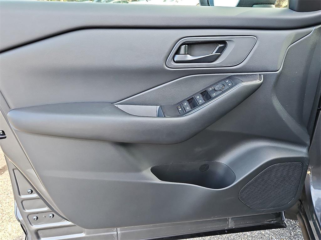 used 2025 Nissan Rogue car, priced at $24,500